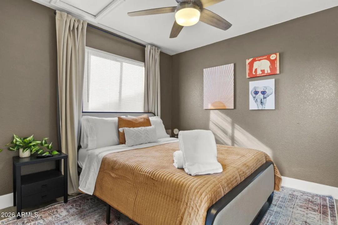 Real Estate Picture 38