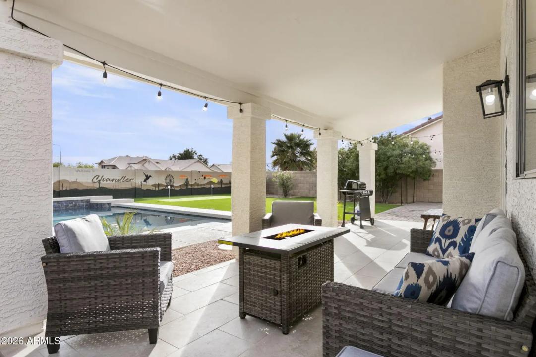 Real Estate Picture 44