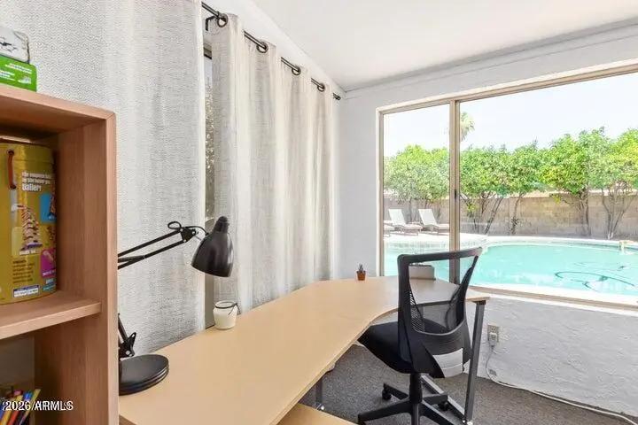Real Estate Picture 25
