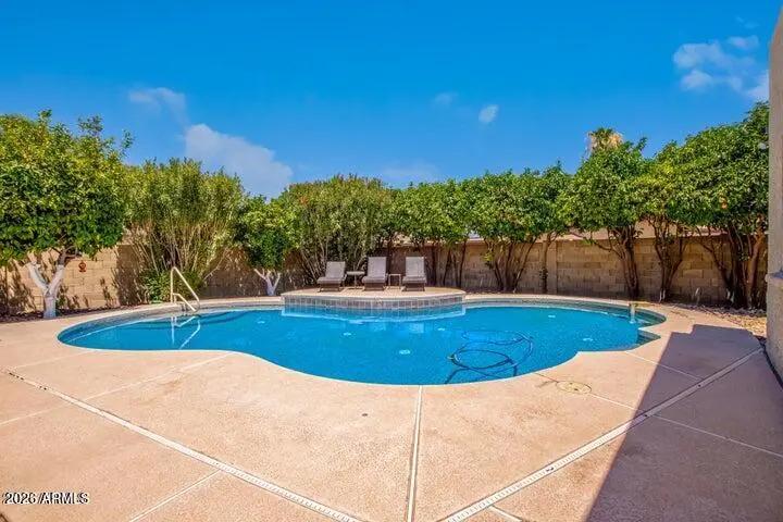 Real Estate Picture 27