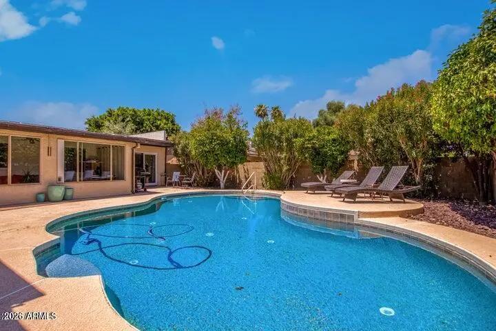 Real Estate Picture 29