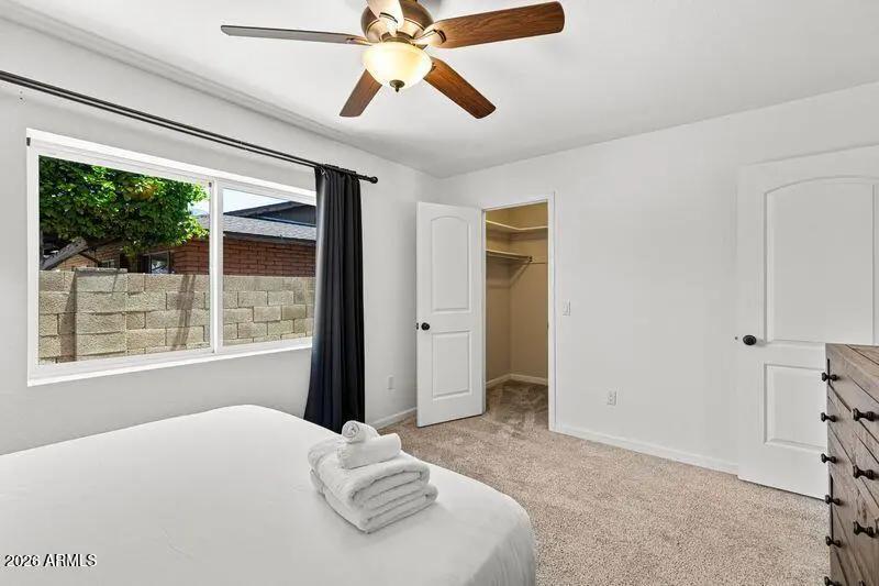 Real Estate Picture 23