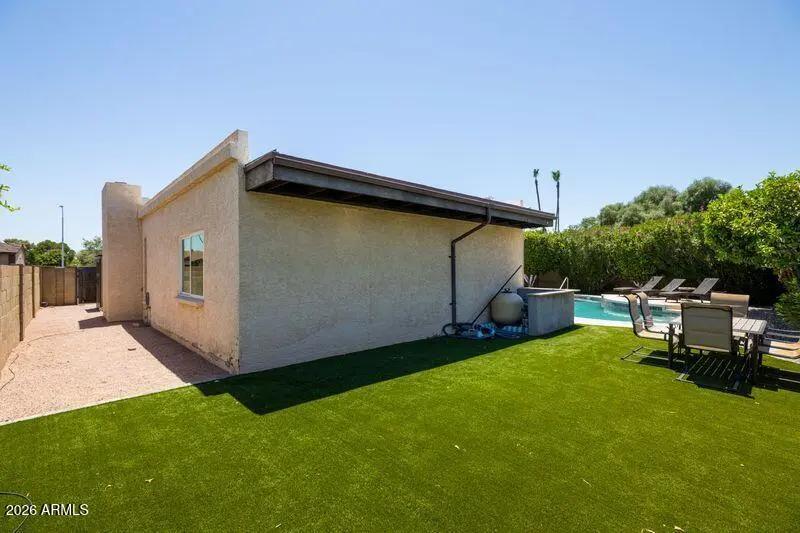 Real Estate Picture 35