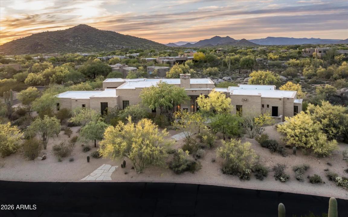 Real Estate Picture 2