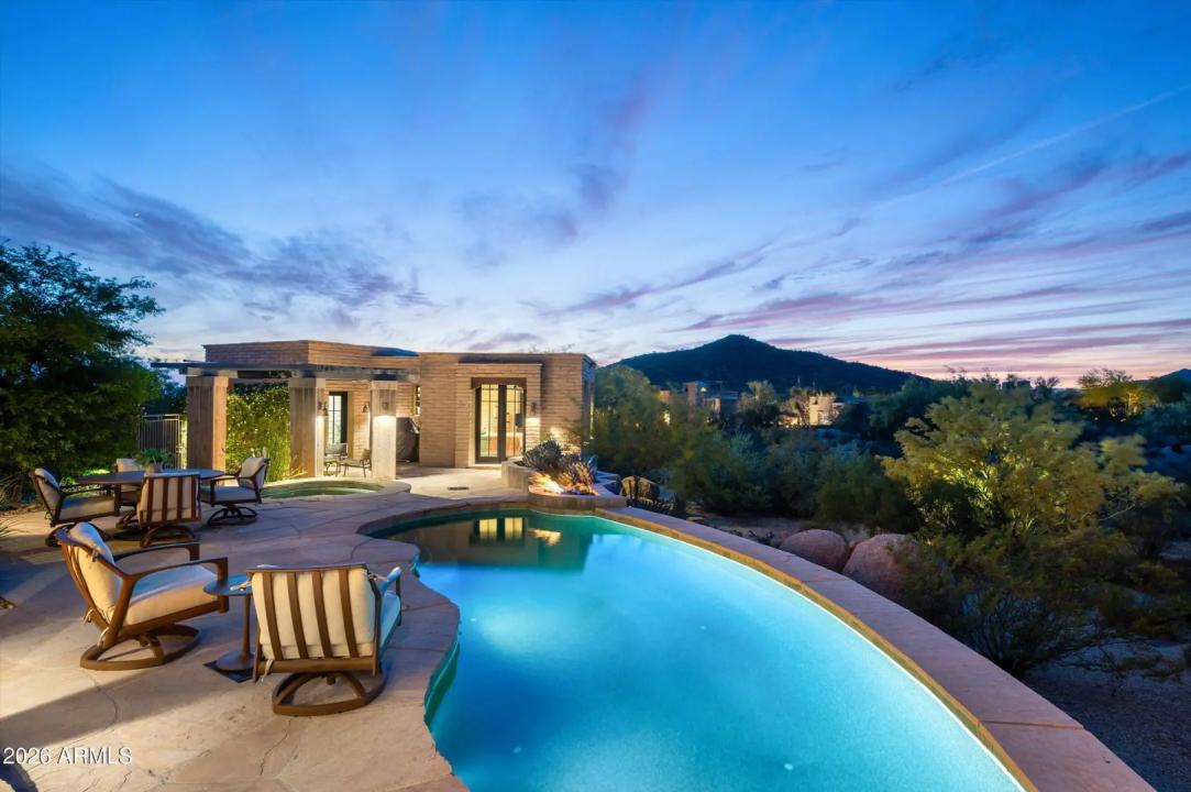 Real Estate Picture 28