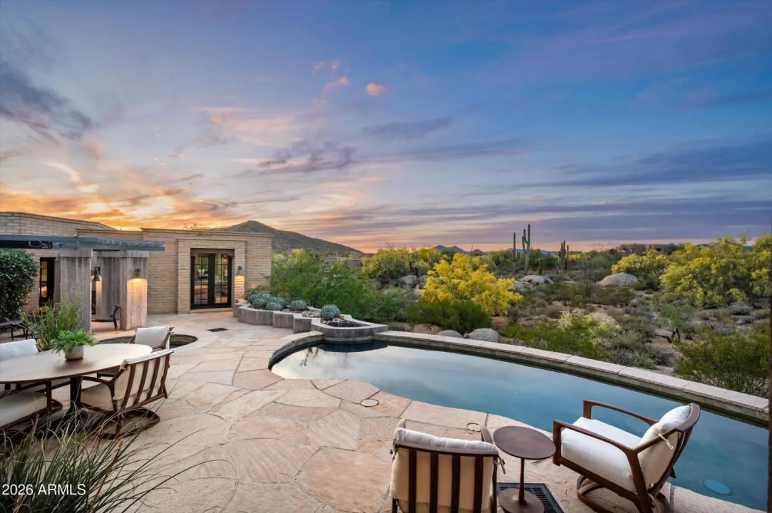 Real Estate Picture 26