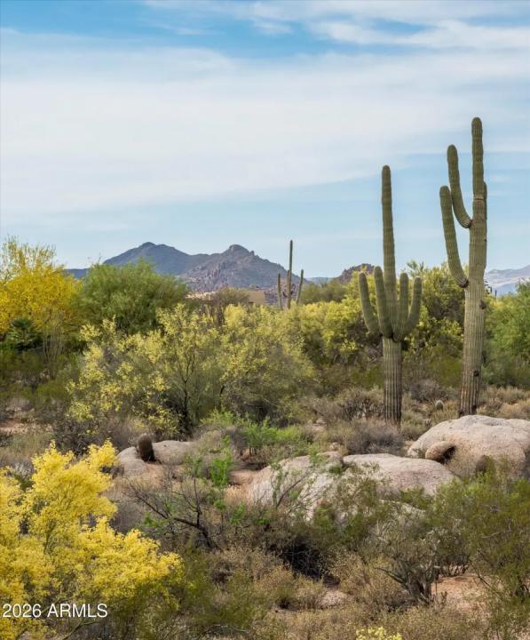 Real Estate Picture 35