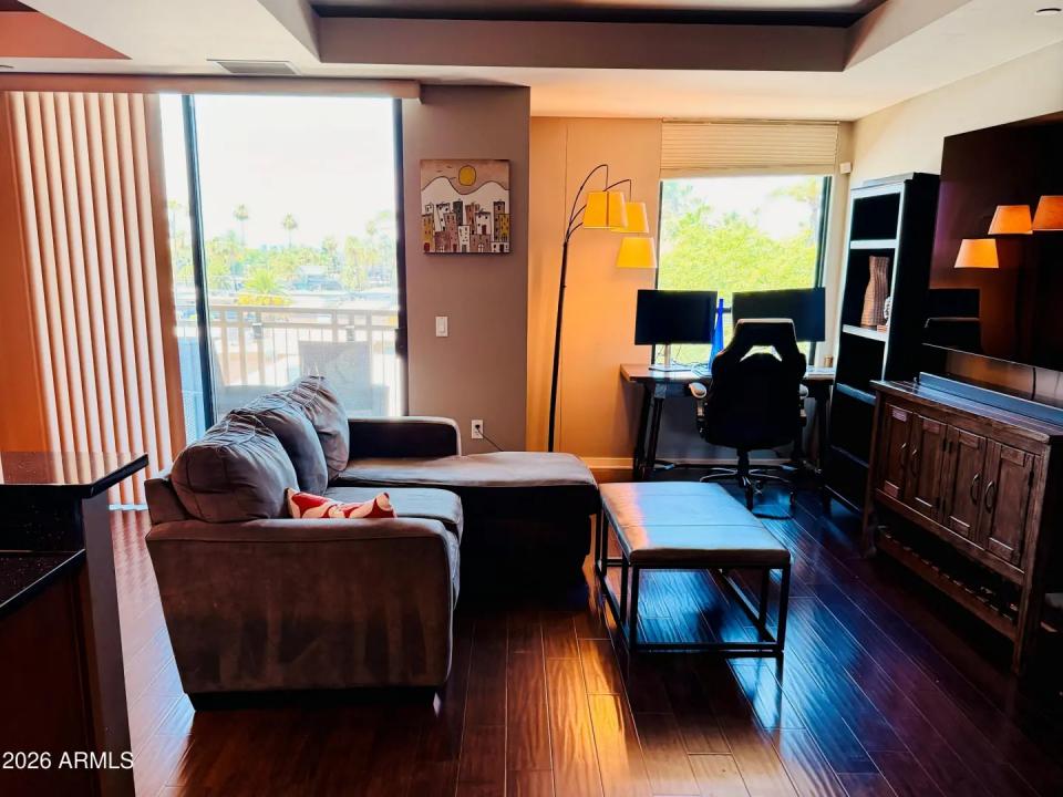 Real Estate Picture 6