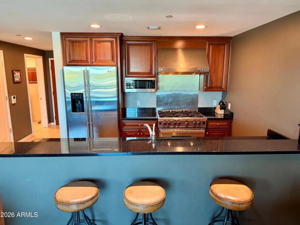 Real Estate Picture 15