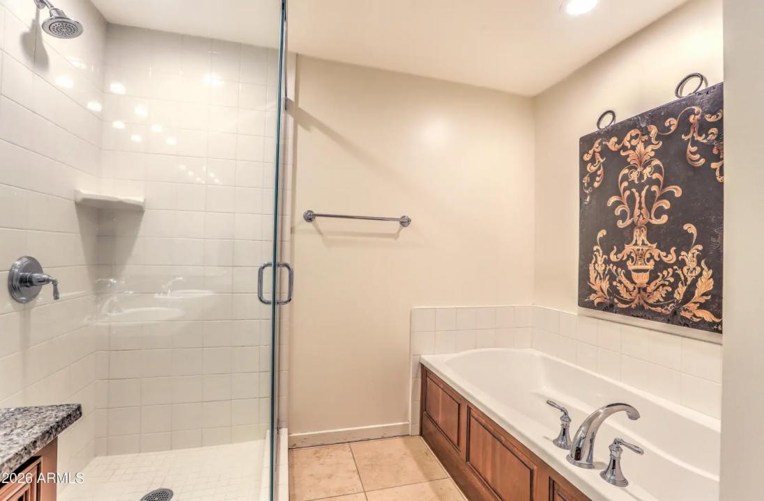 Real Estate Picture 19