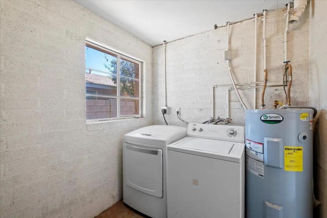 Real Estate Picture 19