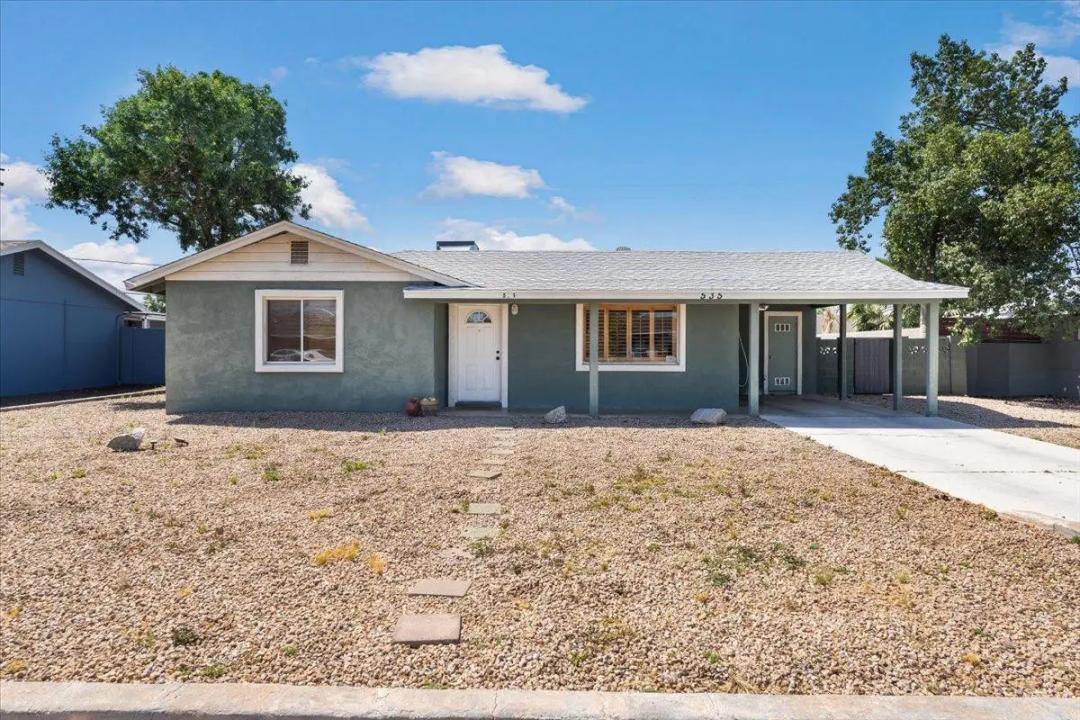 Real Estate Picture 2