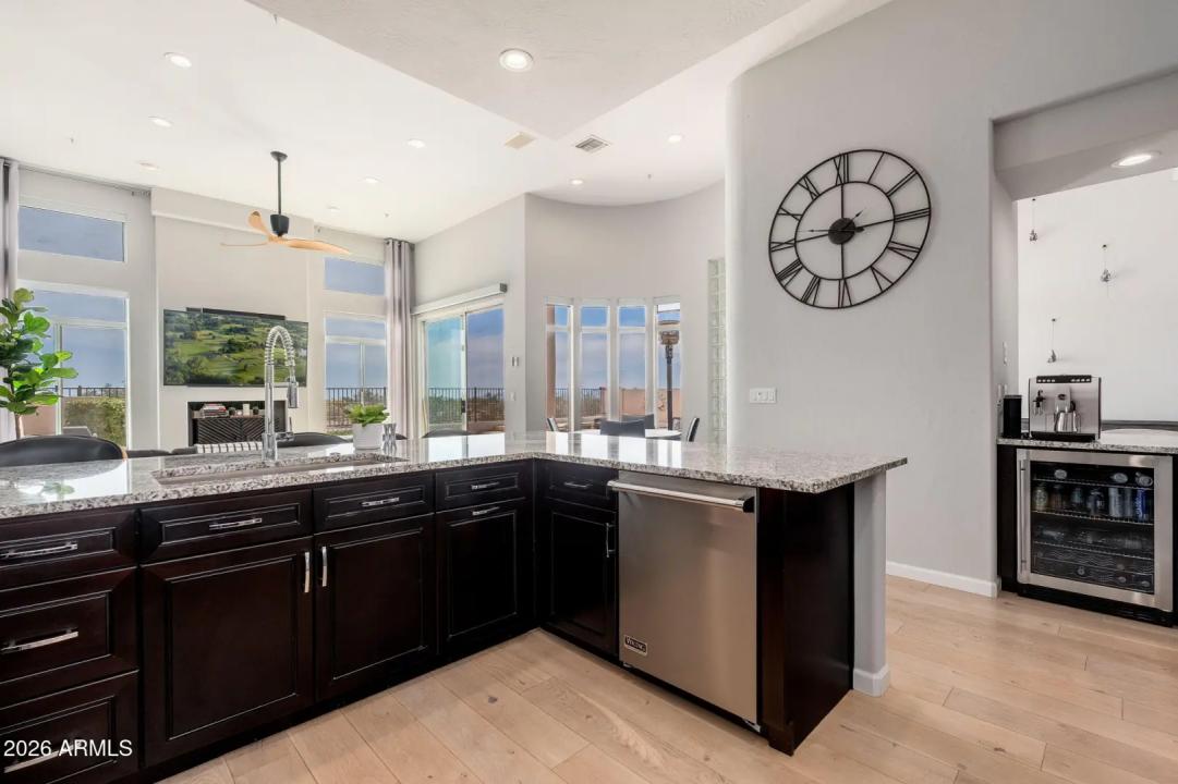 Real Estate Picture 15