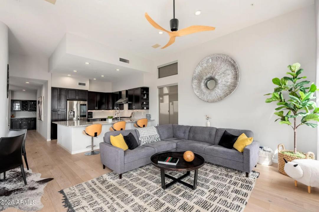 Real Estate Picture 19