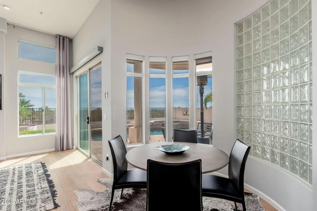 Real Estate Picture 21