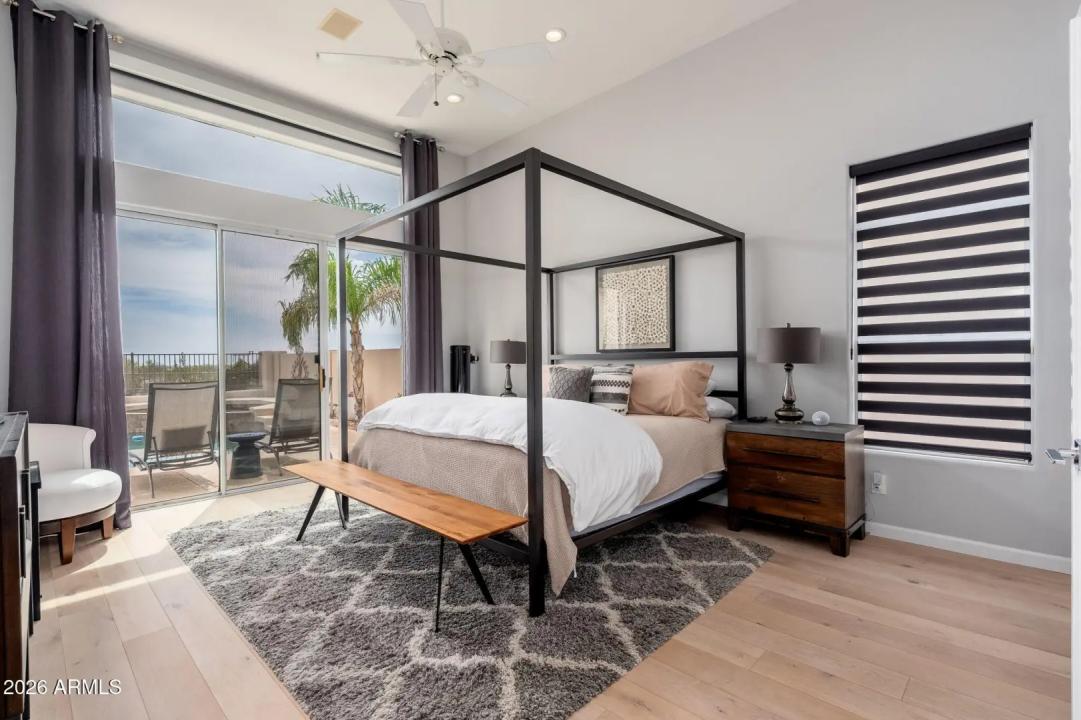 Real Estate Picture 22