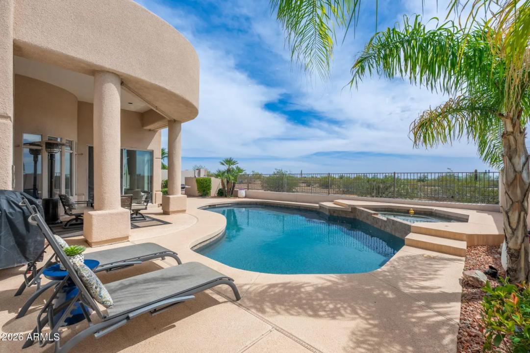 Real Estate Picture 36