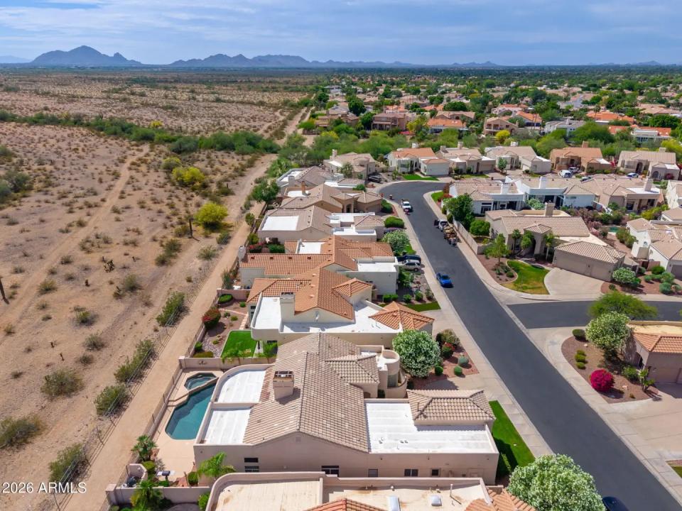 Real Estate Picture 42