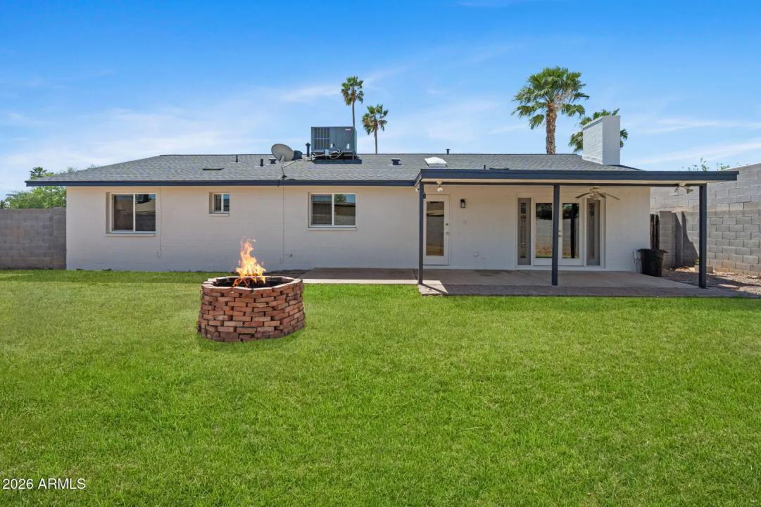 Real Estate Picture 32