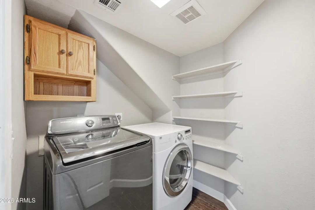 Real Estate Picture 26