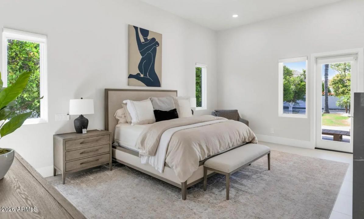 Real Estate Picture 26