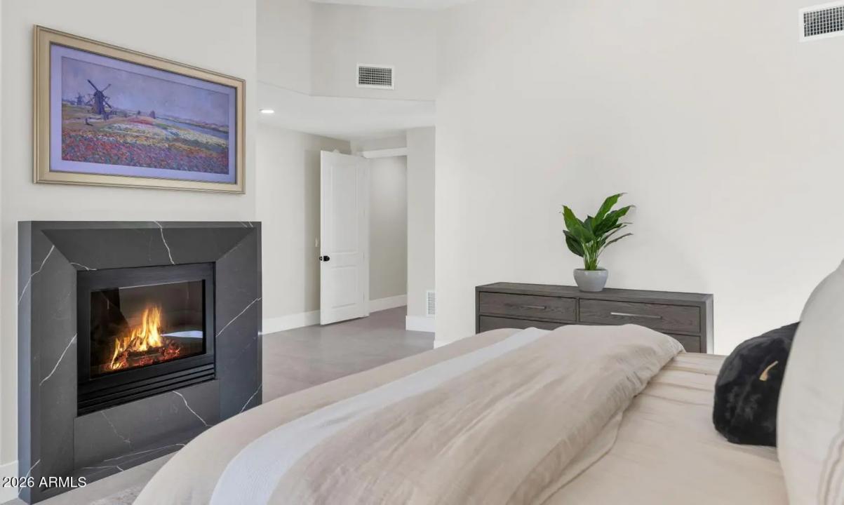 Real Estate Picture 27