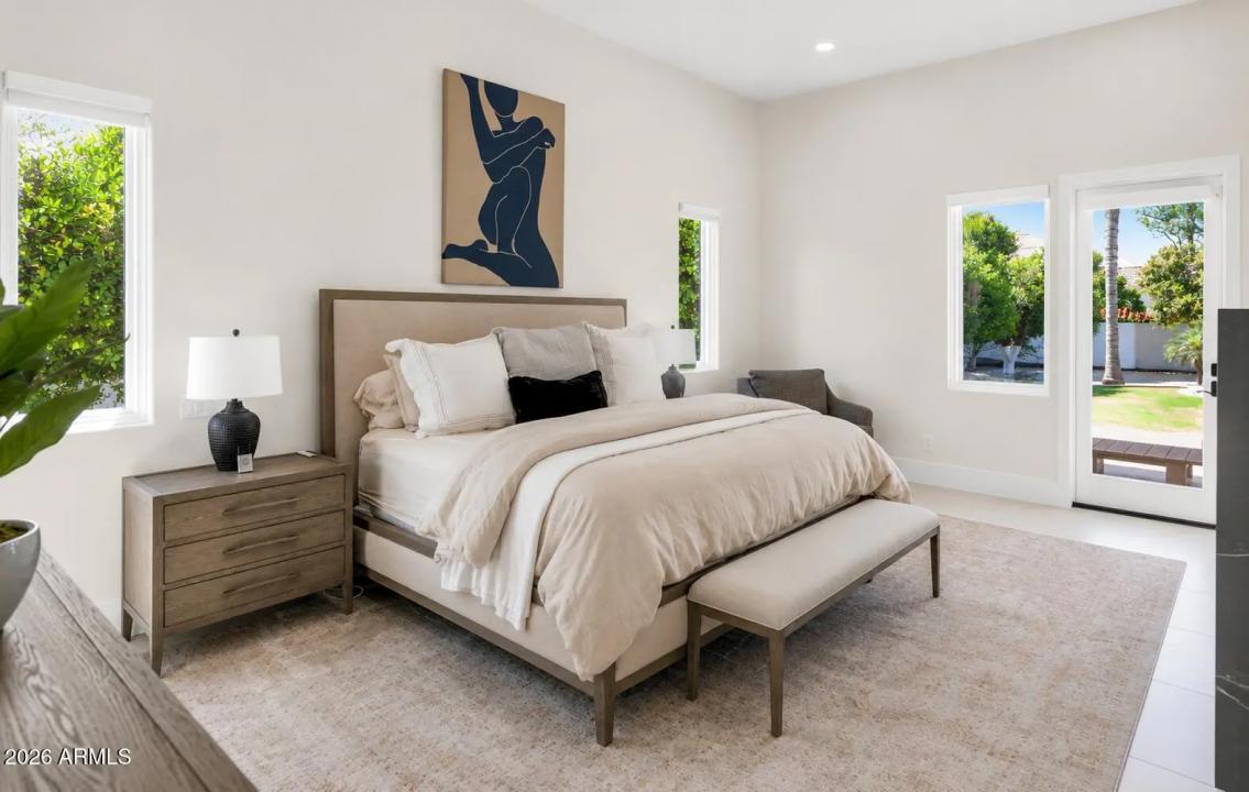 Real Estate Picture 25