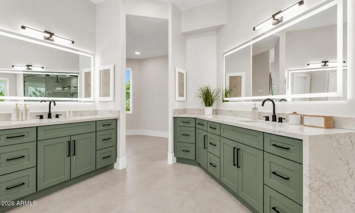 Real Estate Picture 28