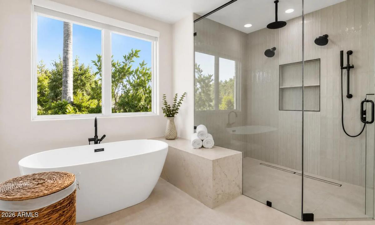 Real Estate Picture 30