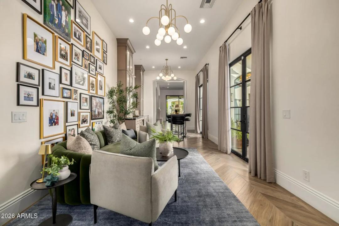 Real Estate Picture 23