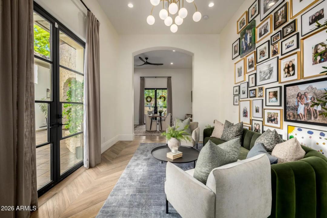 Real Estate Picture 21