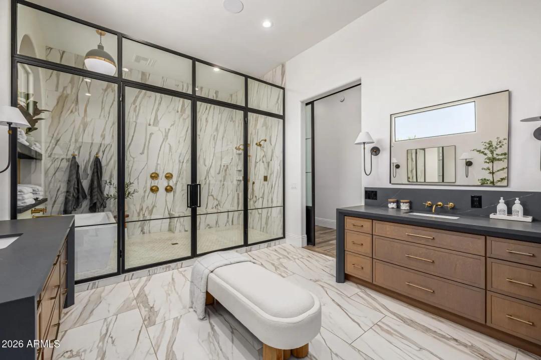 Real Estate Picture 28