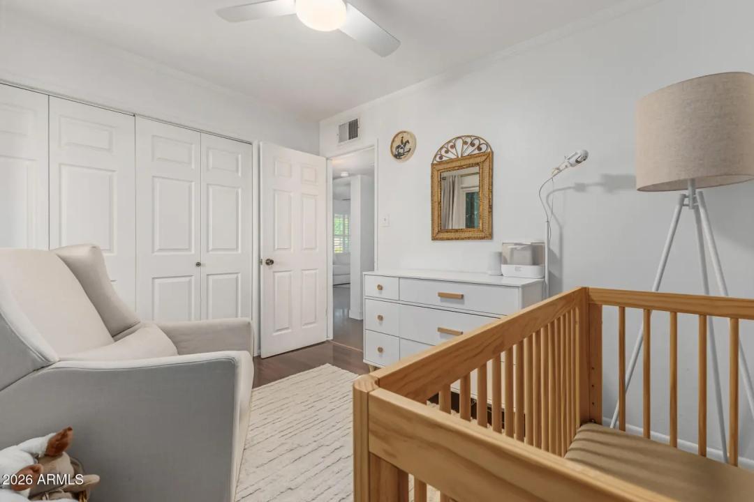 Real Estate Picture 19