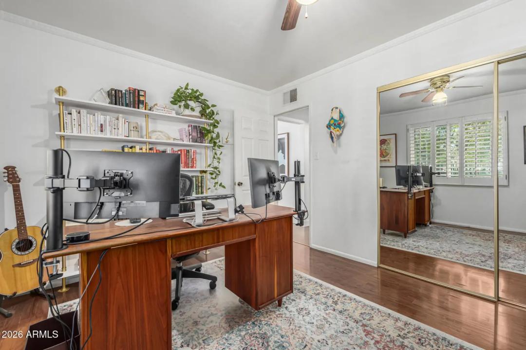 Real Estate Picture 22