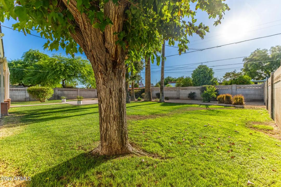 Real Estate Picture 35