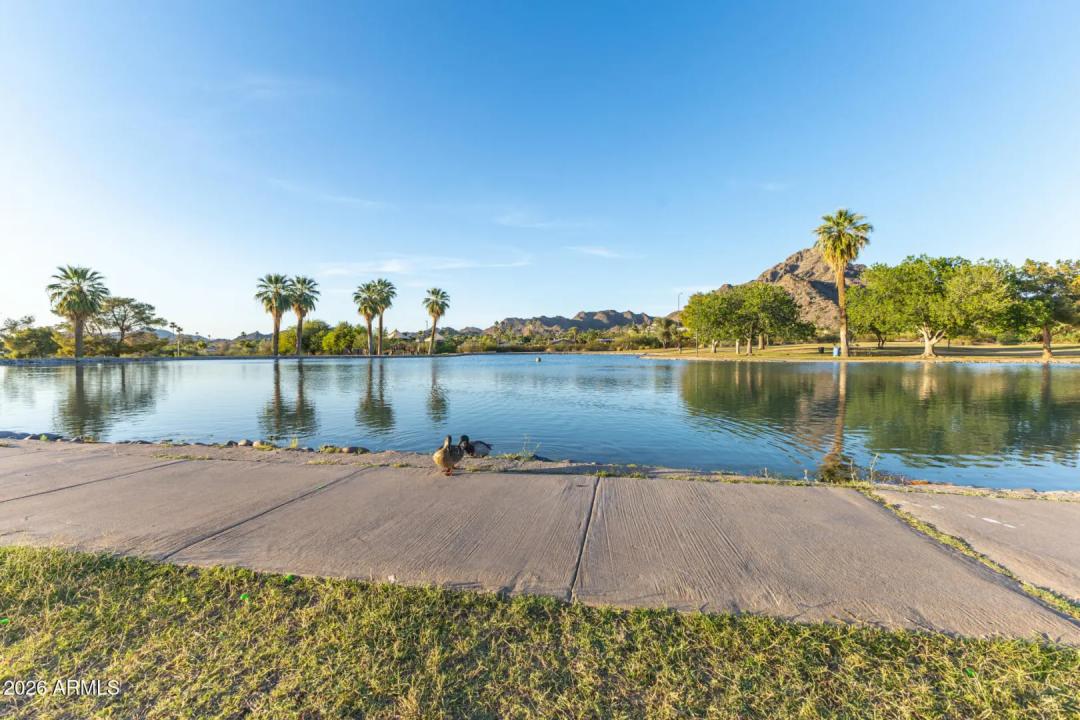 Real Estate Picture 43