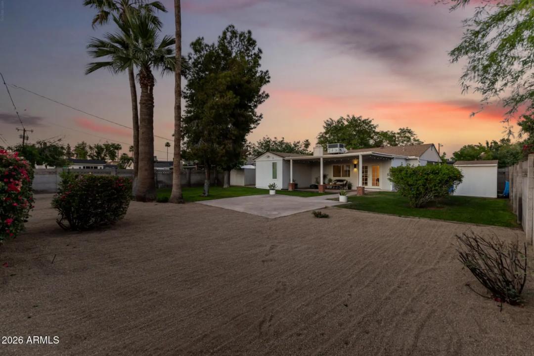 Real Estate Picture 29