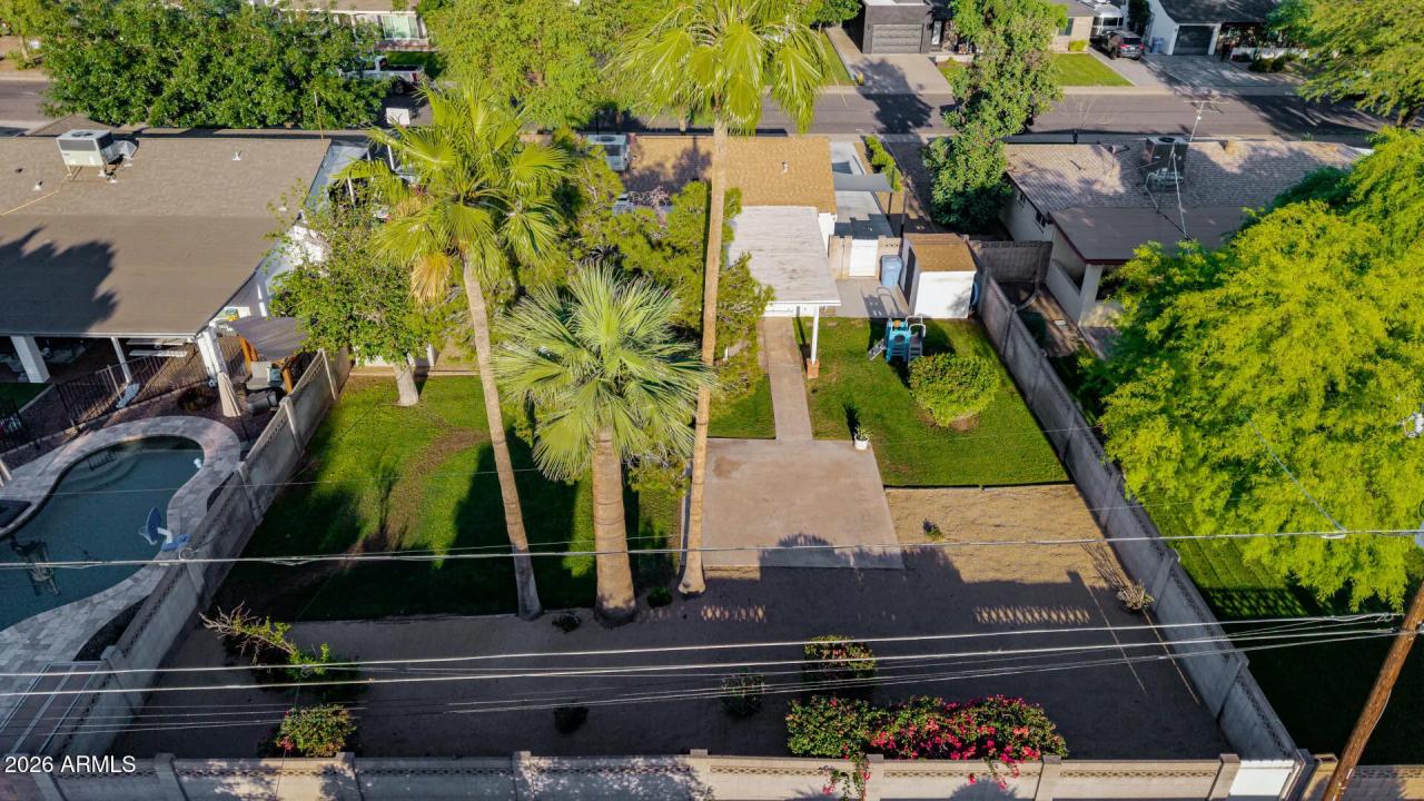 Real Estate Picture 42