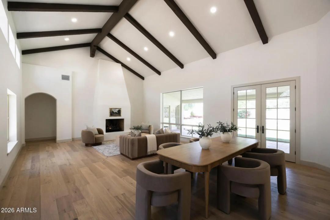 Real Estate Picture 2