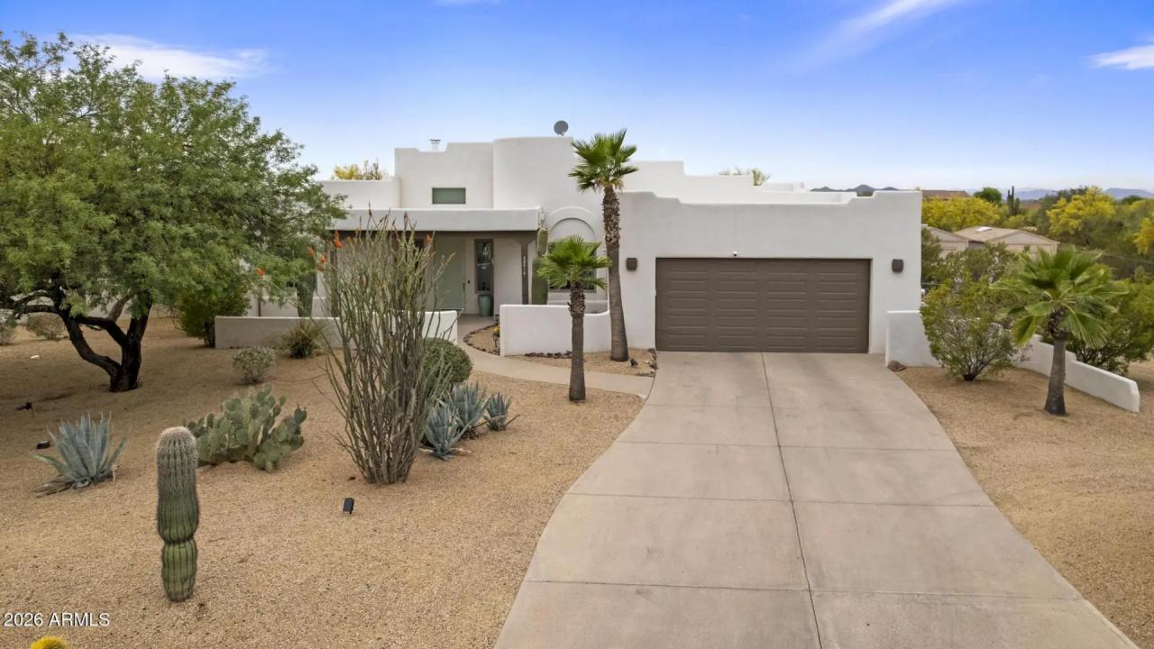 Real Estate Picture 5