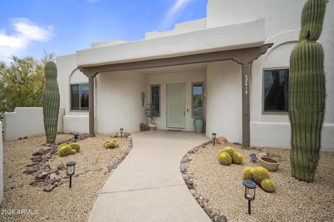 Real Estate Picture 9