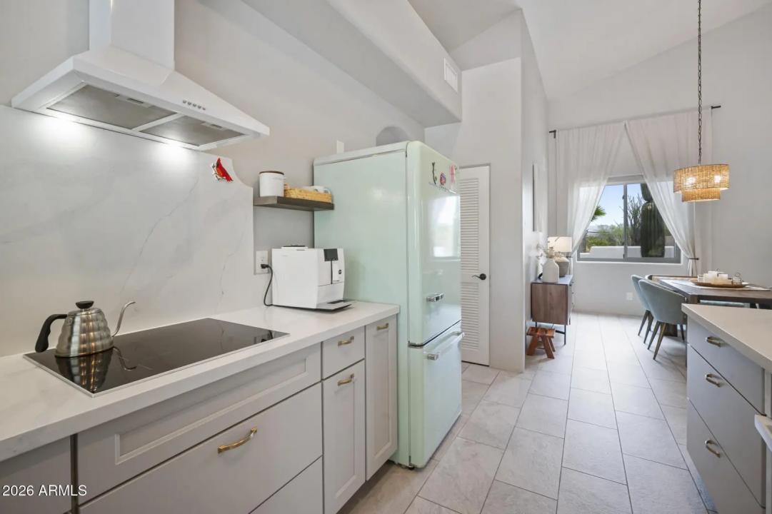 Real Estate Picture 20