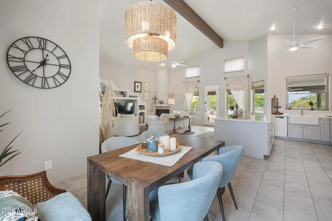 Real Estate Picture 22