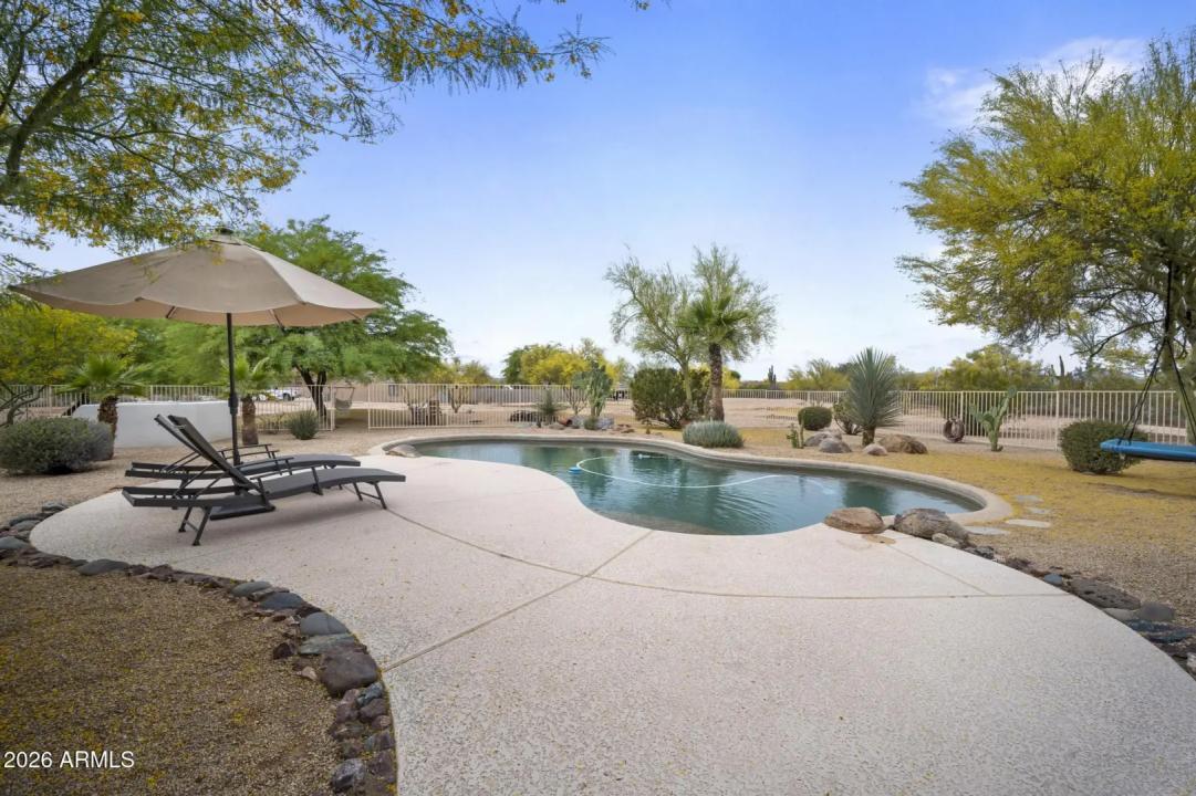 Real Estate Picture 35