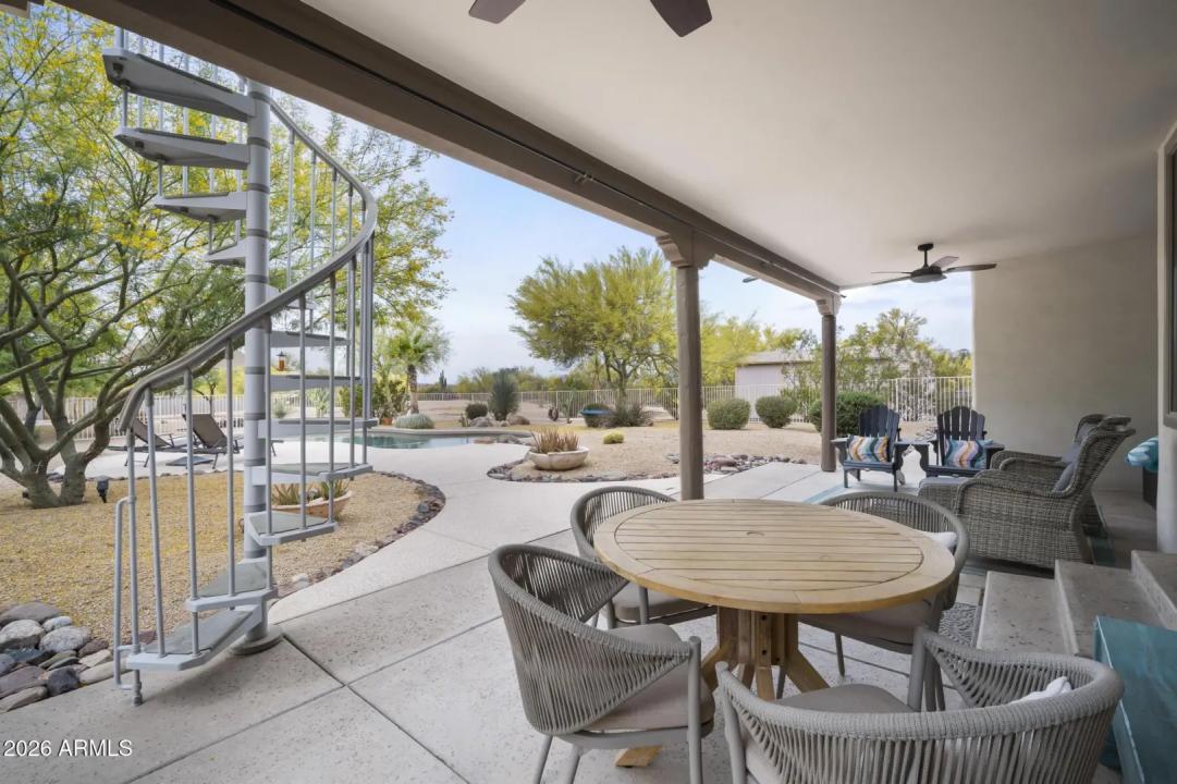 Real Estate Picture 43