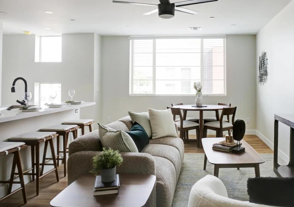 630 N Power Road Unit 111 Mesa AZ 85205