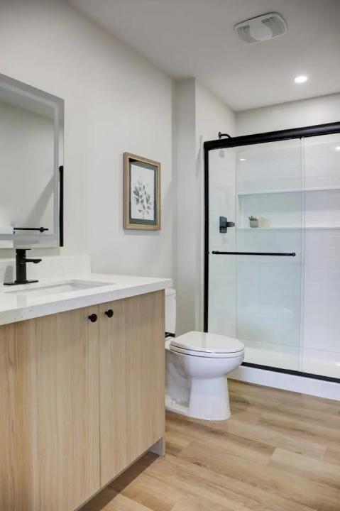 Real Estate Picture 21