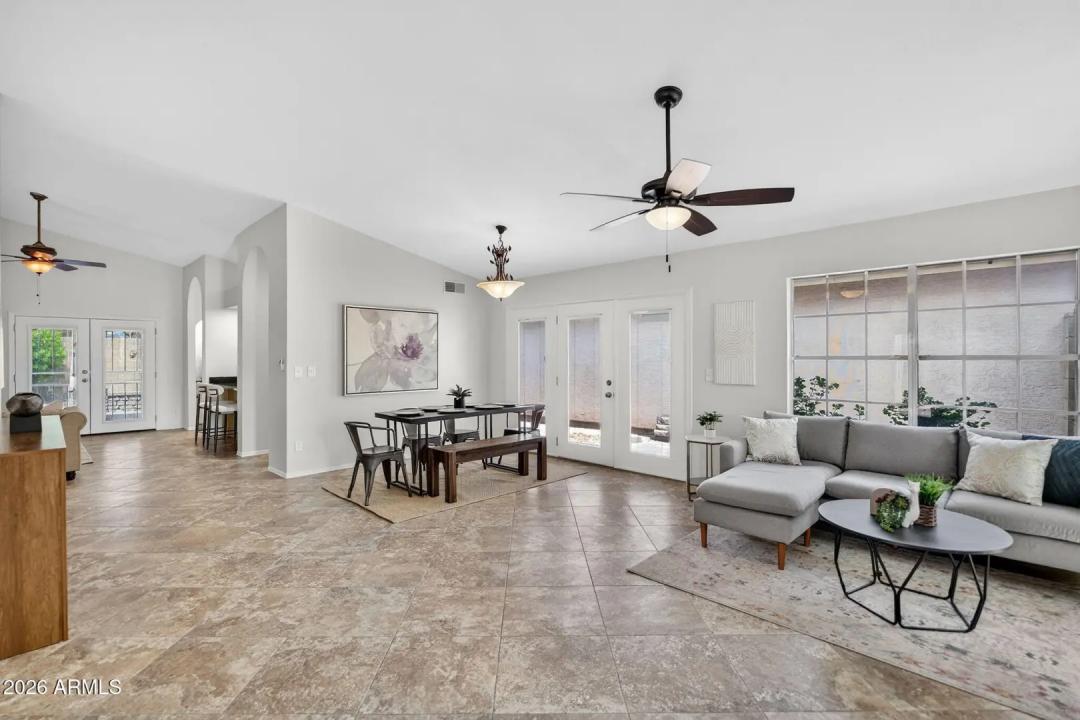 Real Estate Picture 2