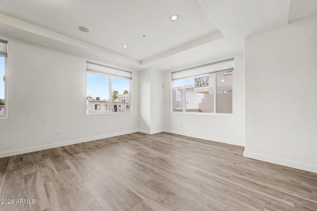 Real Estate Picture 2
