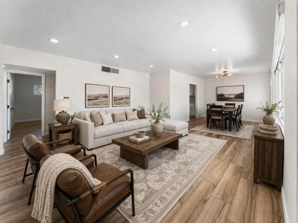 Real Estate Picture 12